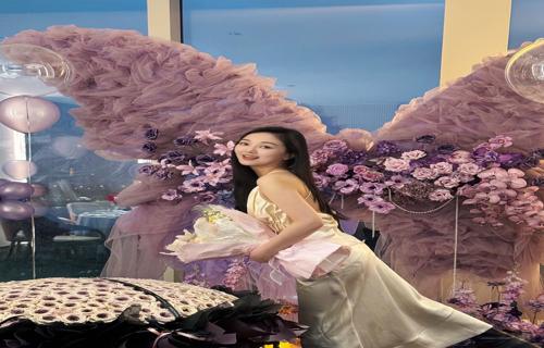 从许仙到乘风姐姐银发超敢穿搭引潮流总之人生路这部作品让我们深刻地认识到只有找到自己的位置和身份才能真